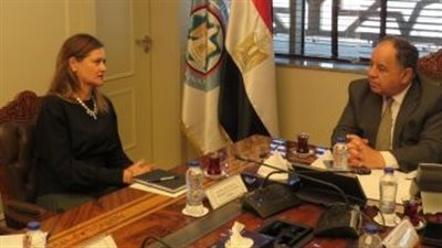 وزير المالية: العضوية في 