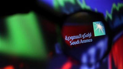 أرامكو تدرس بيع أسهم بقيمة 50 مليار دولار 