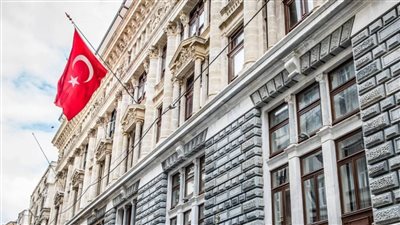 المركزي التركي يرفع سعر الفائدة 500 نقطة أساس إلى 30%