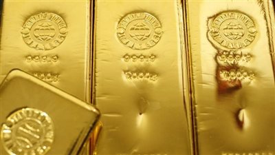 تراجع العقود الآجلة للذهب بنسبة 0.3%