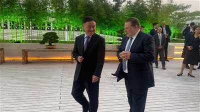 محافظ البنك المركزي يبحث استخدام عملة «الرنمينبي» في المشاريع المستقبلية بين مصر والصين