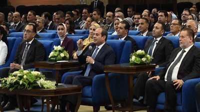 الرئيس السيسي: الدولة تنفذ مشروعات ضخمة في قطاع الزراعة بتكلفة تصل إلى تريليون جنيه