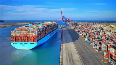 مصر توقع اتفاقا لإنتاج الوقود الأخضر في قناة السويس بتكلفة 3 مليارات دولار 