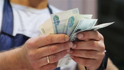 توقعات بوصول عجز ميزانية روسيا لعام 2024 إلى 1.5 تريليون روبل