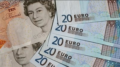 استقرار اليورو والجنيه الإسترليني مقابل الدولار