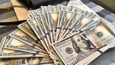 سعر الدولار أمام الجنيه المصري في تعاملات اليوم الأحد 24-9-2023