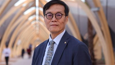 محافظ بنك كوريا: مجلس الإدارة يحتاج إلى مناقشة ديون الأسر