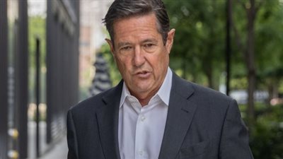 تغريم رئيس باركليز السابق 1.8 مليون جنيه إسترليني ومنعه من العمل في الخدمات المالية بإنجلترا