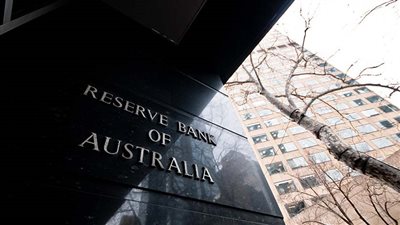 بنك الاحتياطي الأسترالي يقترب من تثبيت أسعار الفائدة مع استمرار ضغوط الأسعار