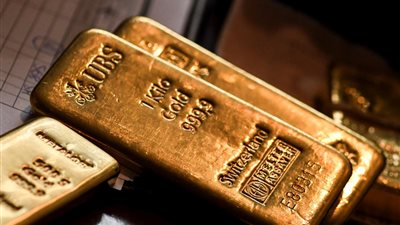 تقارير: احتمالات تثبيت الفائدة بالاجتماع المقبل لبنك الاحتياطي الفيدرالي الأمريكي تدعم الذهب