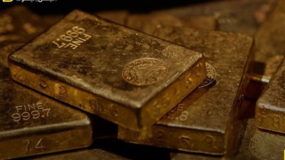 اسعار الذهب تقفز 56 دولارا وتتجه لتسجيل أكبر مكاسب أسبوعية منذ مارس 2023