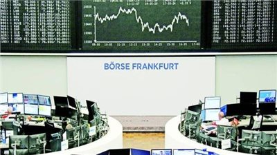 تزايد المخاطر يضع الأسهم الإيطالية في أدنى مستوى من الخصم منذ 35 عامًا