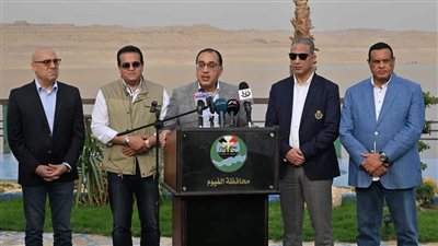 رئيس الوزراء: الدولة ستواجه بكل الحسم أي محاولات للبناء على الأراضي الزراعية