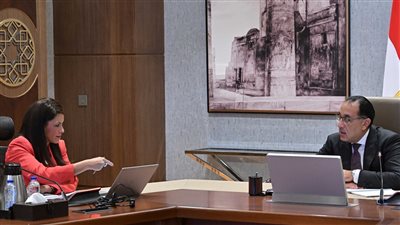 رئيس الحكومة يتابع مع وزيرة التعاون الدولي جهود تعزيز الشراكات الإنمائية مع البنك الدولي