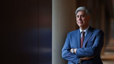 عضو بالبنك المركزي الأوروبي: مخاوف بشأن الهبوط الناعم لاقتصاد منطقة اليورو بعد تراجع النمو