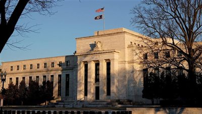 محضر الفدرالي: لا إشارات على خفض محتمل للفائدة