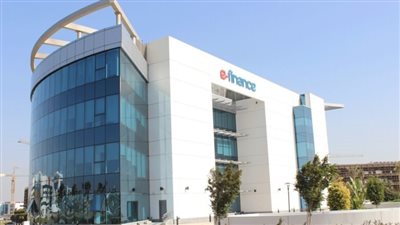 شراكة بين “إي فاينانس” و”كود بيس تكنولوجيز” لإطلاق أولى حلول الخدمات المصرفية الرقمية في مصر