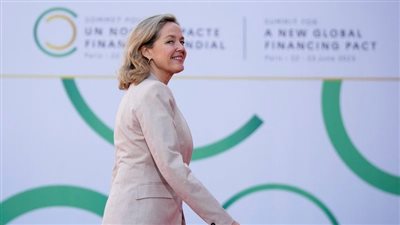  اختيار نائبة رئيس الوزراء الإسباني لقيادة بنك الاستثمار الأوروبي