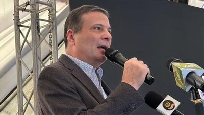 علاء فاروق يكشف دور «الزراعي المصري» في إنجاح «مبادرة إحلم» لتمويل وتوزيع رؤوس الأبقار الحلاب المحسنة