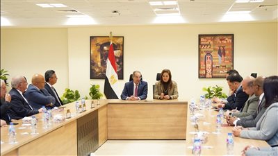 تعاون بين التخطيط والاتصالات والبريد لتنفيذ أنشطة محور التمكين الاقتصادي