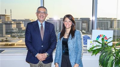 وزيرة التعاون الدولي ورئيس هيئة الاستثمار يبحثان سبل دفع الشراكات الدولية ودعم الاقتصاد المحلي