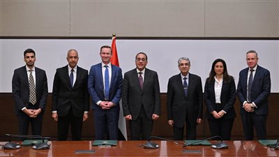 توقيع اتفاقية حق الانتفاع لمشروع إنتاج طاقة الرياح بخليج السويس وجبل الزيت باستثمارات 1.5 مليار دولار