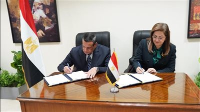 وزيرا التخطيط والتنمية المحلية يوقعان القرار المشترك الخاص ببرامج التنمية المحلية المطورة