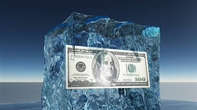 هل يمكن للبنك أخذ أموالك بدون إذنك؟ .. اعرف حقوقك