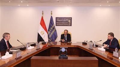 وزير الاتصالات يؤكد حرص الدولة على تشجيع الشركات لتصدير الخدمات الرقمية بالمحافظات