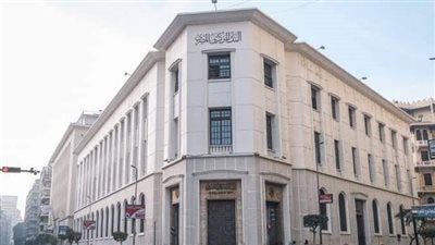 مهمة حرق الدولار الغير شرعي.. طوفان المركزي يغرق السوق السوداء