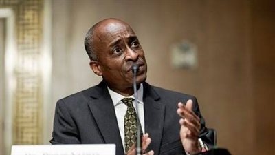 نائب رئيس بنك الاحتياطي الفيدرالي الأمريكي يحذر من خطر التضخم المفرط ويلمح لموعد بدء خفض الفائدة