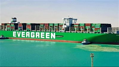 ميناء السخنة التابع لاقتصادية قناة السويس يستقبل سفينة الحاويات “Ever Goods”