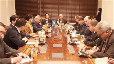 وزير الزراعة ومدير 