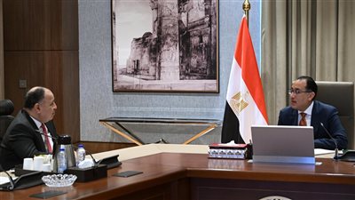 مدبولى: الإفراج عن البضائع من الموانئ وأولوية للسلع الغذائية والأدوية والأعلاف ومستلزمات الإنتاج