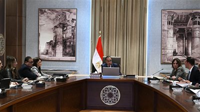 رئيس الوزراء يؤكد حرص الحكومة على تنفيذ وثيقة سياسة ملكية الدولة