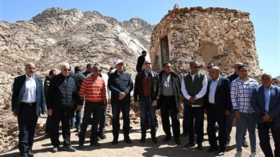 لو متعرفش.. فيه عظمة بتحصل في جبل التجلي