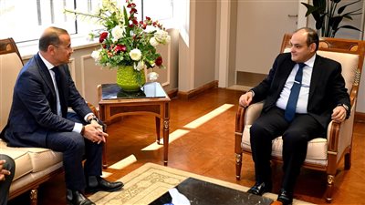 وزير التجارة يبحث مع الممثل الإقليمي لـ