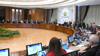 مدبولي: موديز تعلن تغيير نظرتها لمستقبل الاقتصاد المصري من سلبية إلى إيجابية