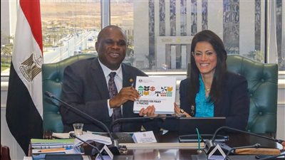 وزيرة التعاون الدولي تعقد جلسة مباحثات مع رئيس البنك الإفريقي للتصدير والاستيراد