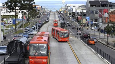 مصر تبدأ تشغيل شبكة الأتوبيسات الترددية يونيو المقبل