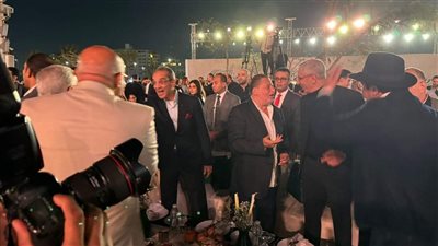 محافظ المركزي يكرم قدامى المصرفيين في العربي الأفريقي