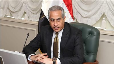 وزارة العمل تُتَابِع تنفيذ قرار إجازة عيد الفطر لعمال القطاع الخاص