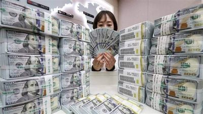 احتياطيات الصين من النقد الأجنبي ترتفع إلى 3.24 تريليون دولار