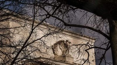 الاكتتاب في سندات الخزانة الخمسية الأمريكية أقل قليلا من المتوسط