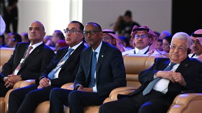 رئيس الوزراء يحضر الجلسة الافتتاحية للاجتماع الخاص للمنتدى الاقتصادي العالمي