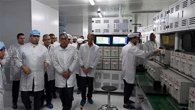 مدبولي: مهتمون بتعزيز التواصل مع المصنعين من الشركات العالمية لتنفيذ خططهم التوسعية بمصر