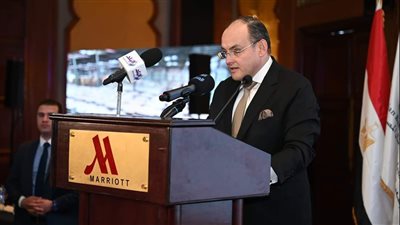 وزير التجارة يستعرض خطط الحكومة والوزارة لتعزيز التجارة وجذب الاستثمارات وتحقيق مستهدفات التنمية