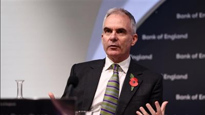 نائب محافظ بنك إنجلترا: خفض أسعار الفائدة في الصيف 