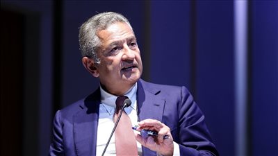 عضو بالمركزي الأوروبي: يجب على البنوك الإيطالية مغادرة روسيا