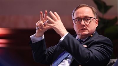 مسؤول بالبنك المركزي الأوروبي: السيناريو الأساسي هو خفض الفائدة خطوة بخطوة